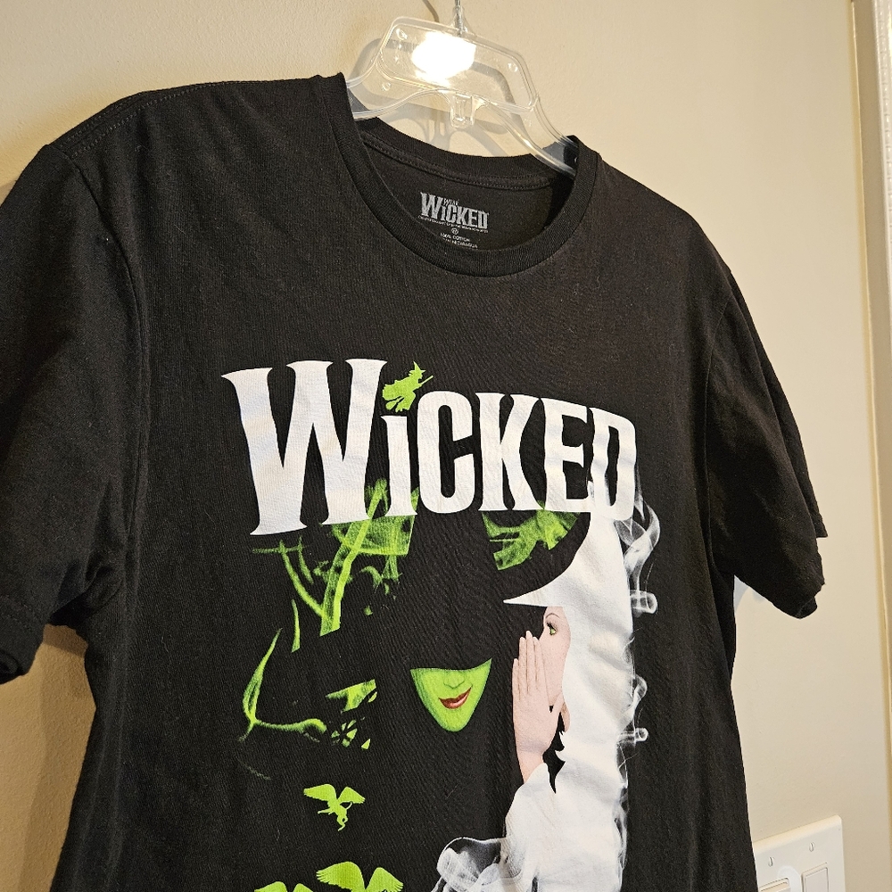 Wicked the Musical Black T-Shirt - Size Adult M